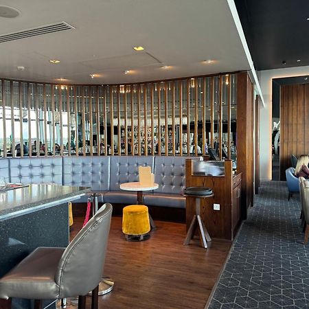 Harvey Nic'S & Designer Quarter 74 Ch Apartman Leeds Kültér fotó