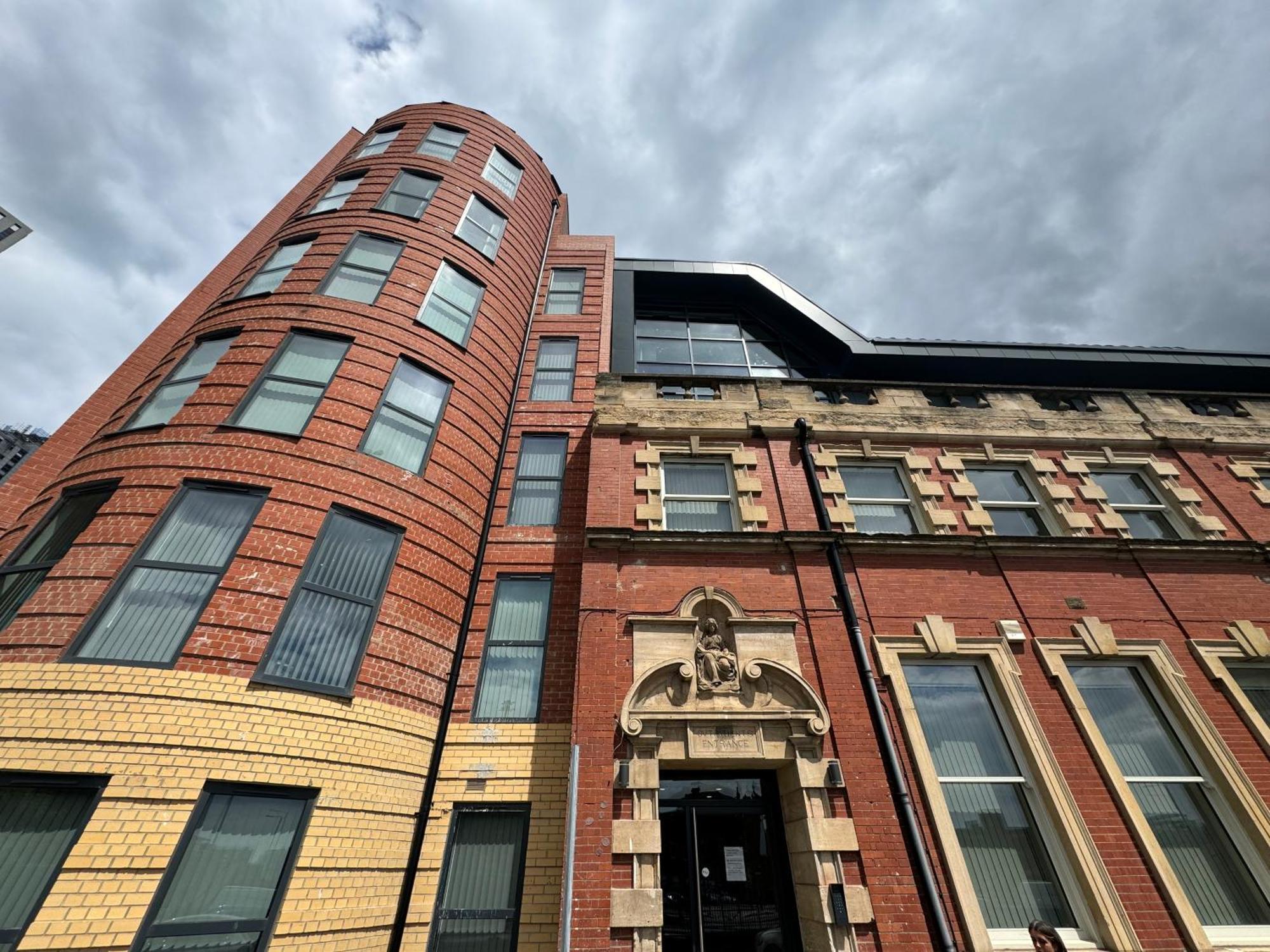 Harvey Nic'S & Designer Quarter 74 Ch Apartman Leeds Kültér fotó