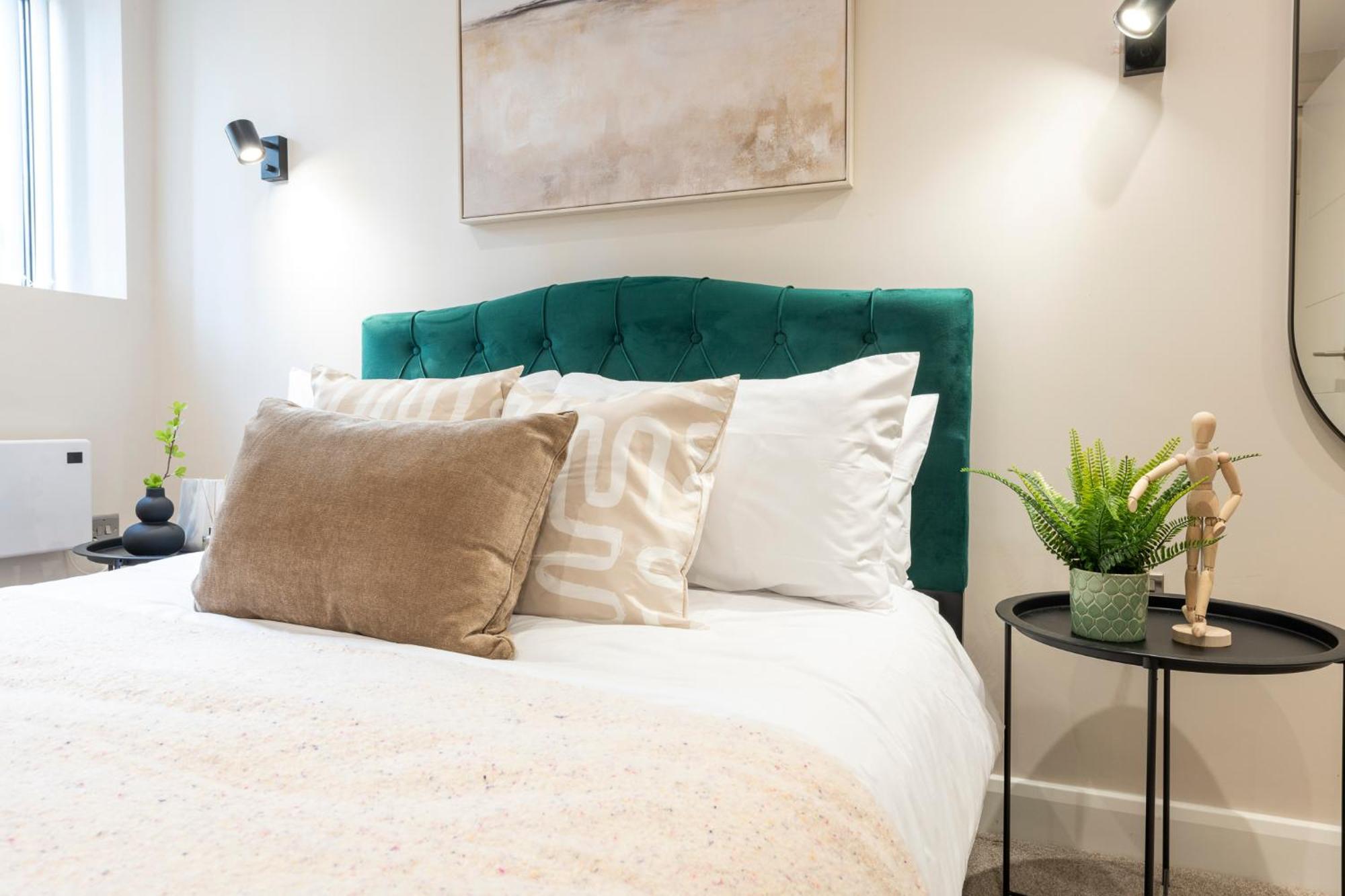 Harvey Nic'S & Designer Quarter 74 Ch Apartman Leeds Kültér fotó