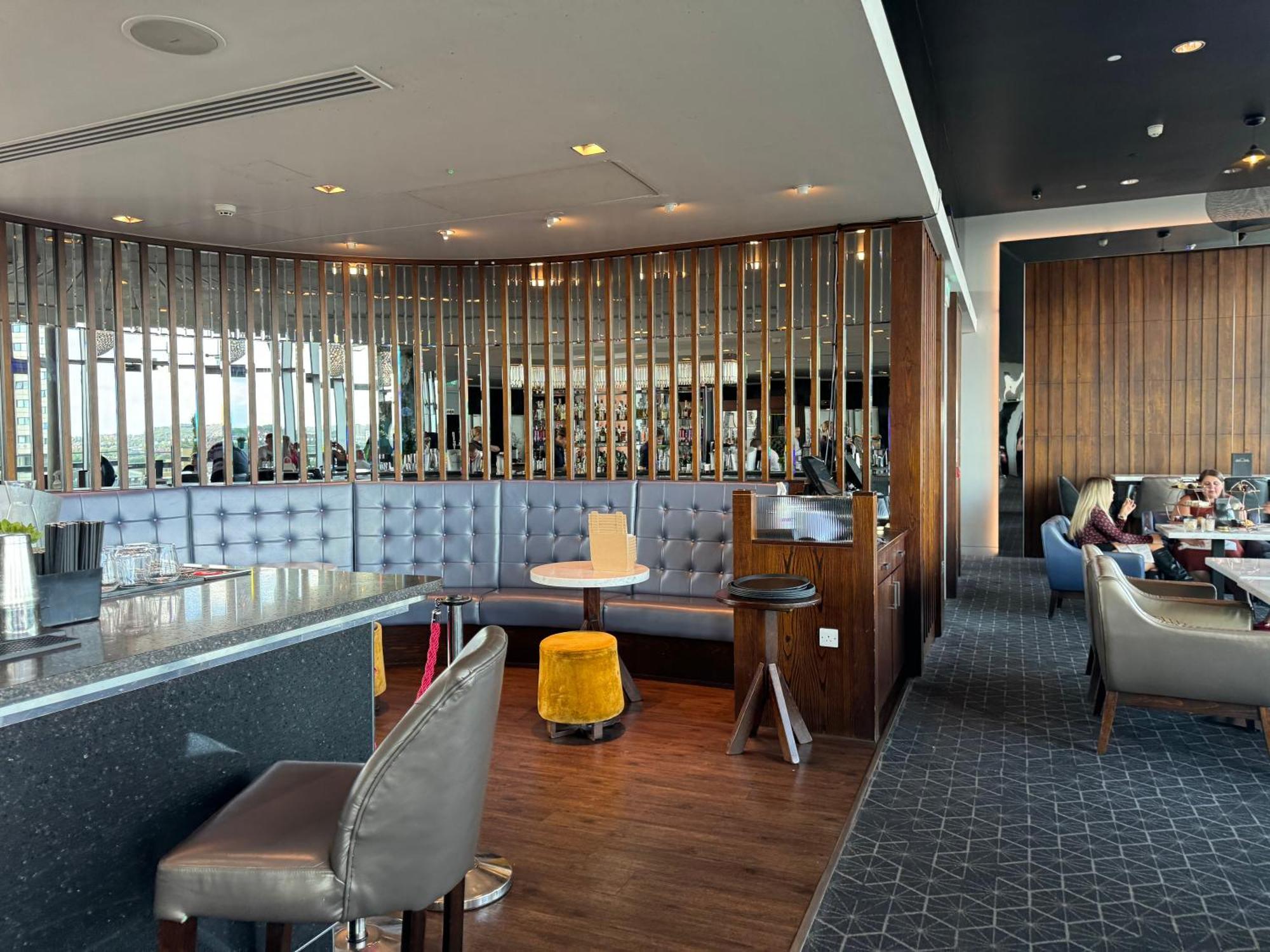 Harvey Nic'S & Designer Quarter 74 Ch Apartman Leeds Kültér fotó