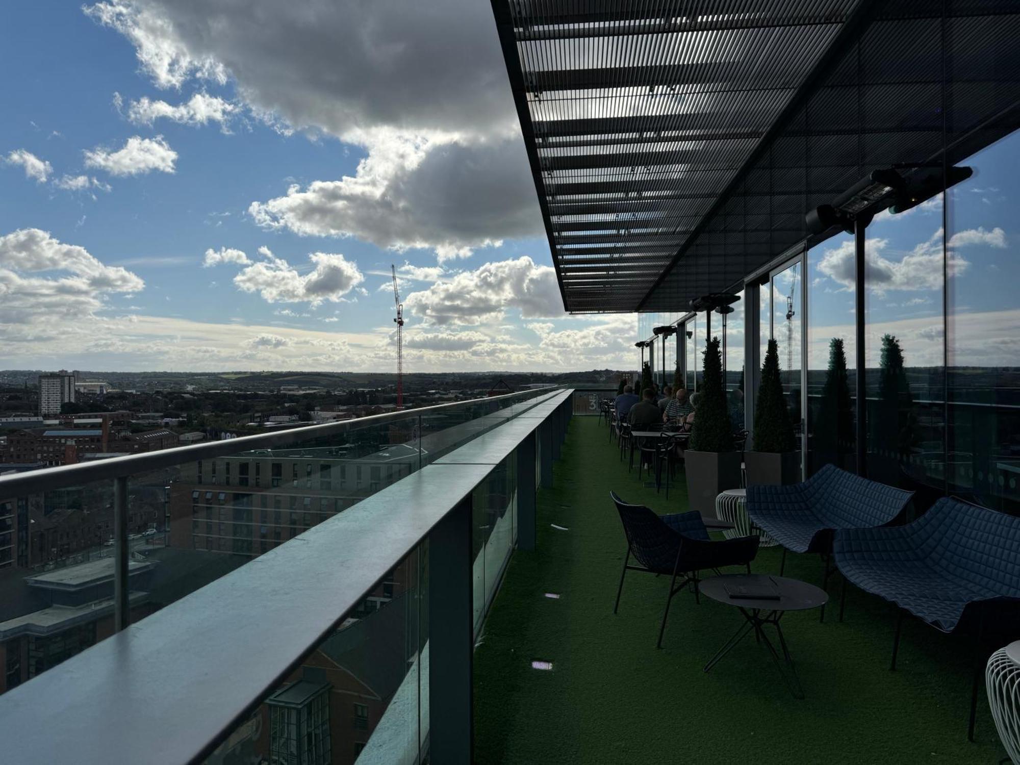 Harvey Nic'S & Designer Quarter 74 Ch Apartman Leeds Kültér fotó