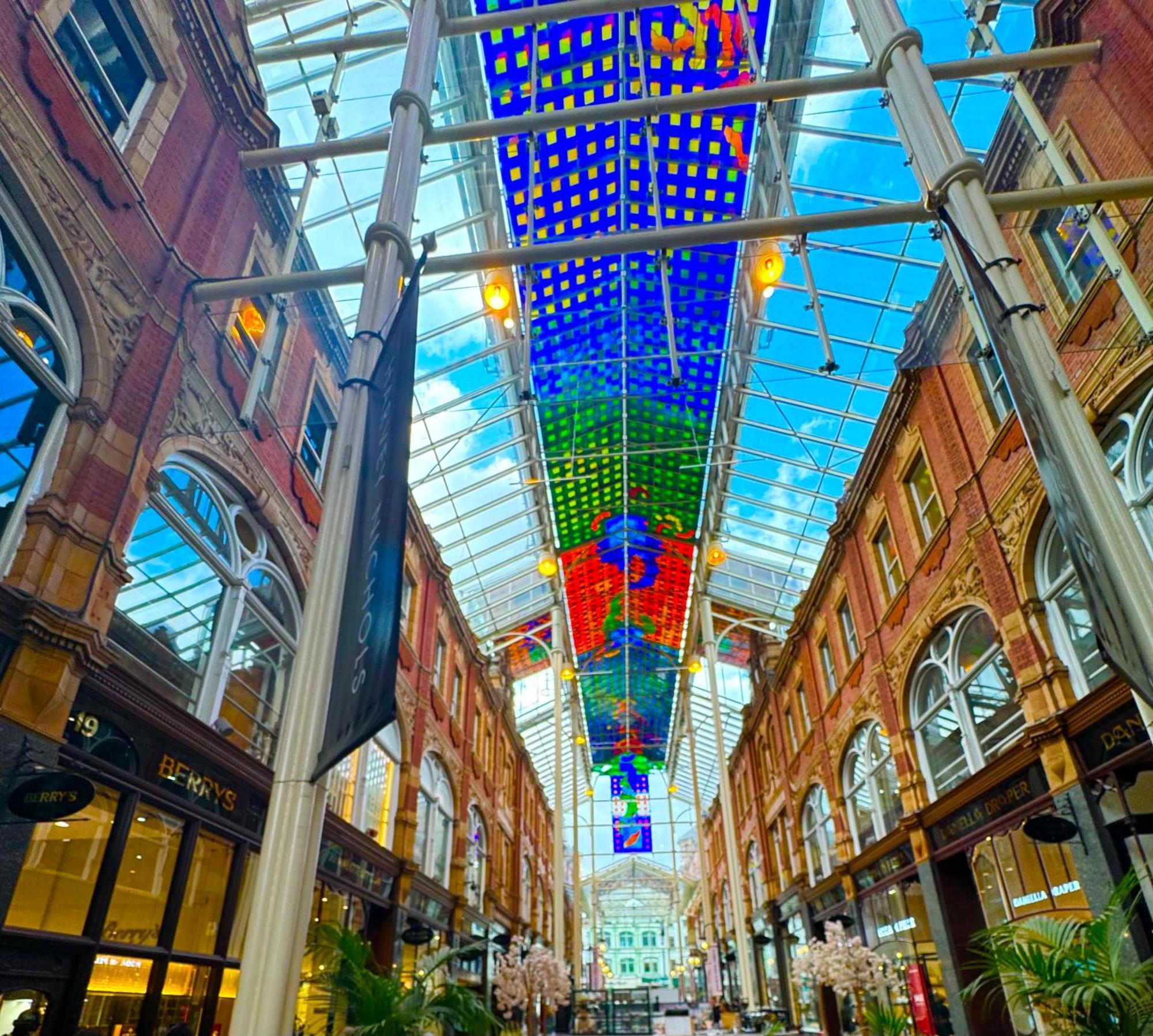Harvey Nic'S & Designer Quarter 74 Ch Apartman Leeds Kültér fotó
